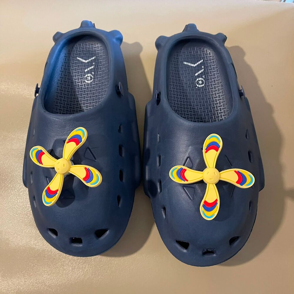 Kids Propeller Clogs Navy Blue Water Shoes Slip On Sandal Size M Fun Charm - Picture 5 of 9